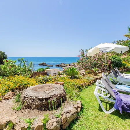 Beachfront Dos Aveiros Daire *