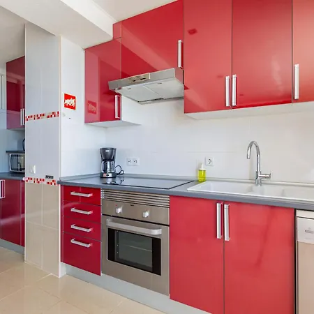 Daire Beachfront Dos Aveiros