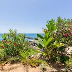 Apartment Beachfront Dos Aveiros Albufeira