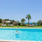 Beachfront Dos Aveiros * Albufeira
