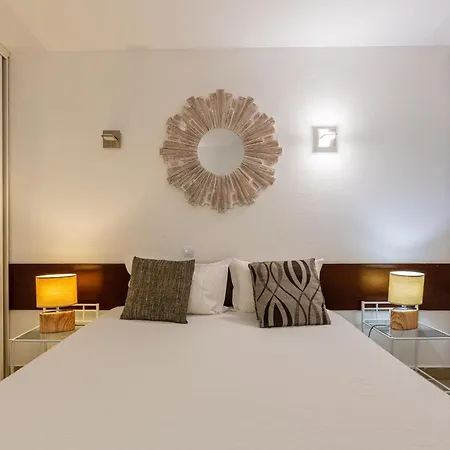 Beachfront Dos Aveiros Αλμπουφέιρα